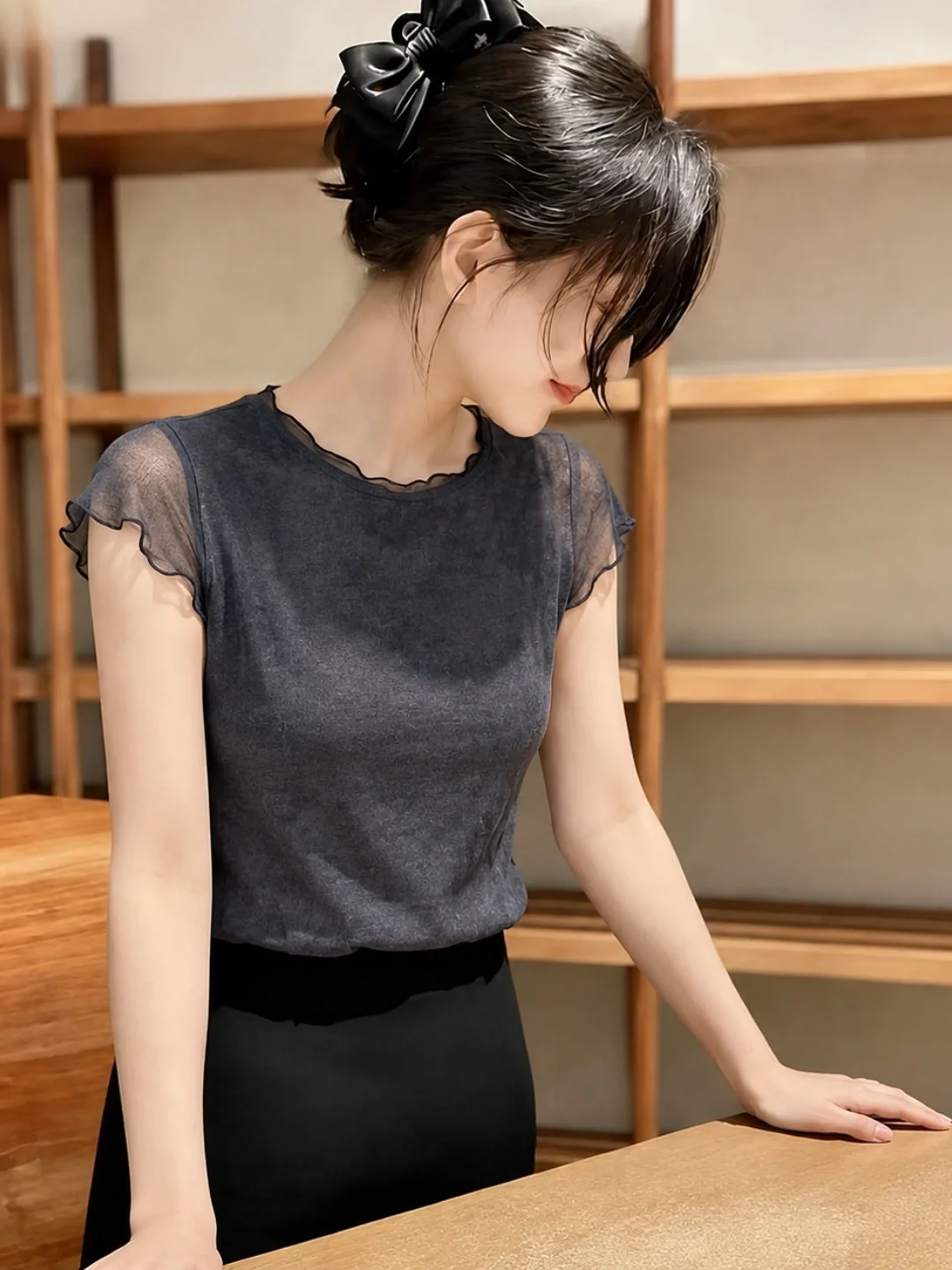 

Elegant Short Sleeve T-Shirt Soft Mesh Patchwork Fashionable Versatile Korean Style Straight Cut Commute Silk Women's Top
