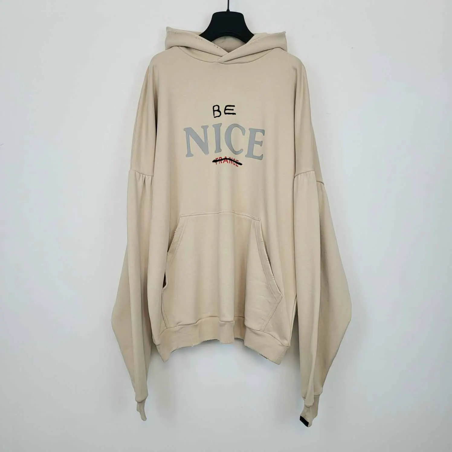 

Top Version 1:1 Luxury Drop Shoulder Be Nice France Print Hoodie Men Women Hiphop Oversized Men Casual Hooded Sweatshirts