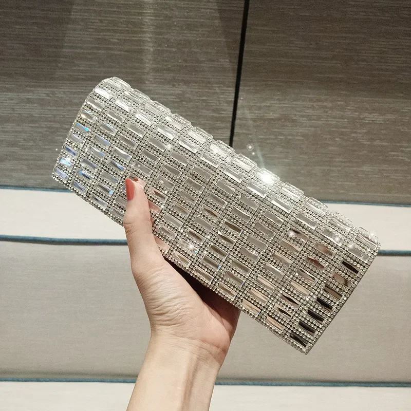 

The Best Selling Clutch Bag with Big Discount Elegant Shiny Diamond Evening Bags Fashionable Lightweight Dinner Party Dress Bag