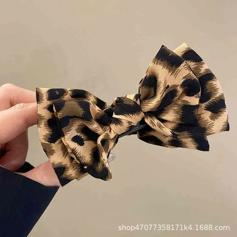 Vintage Leopard Print Bow Hair Grab For Women Fashion Hair Accessory Elegant Fashion Girl Bowknot Hair Claw Clips 2025 Hot Sale