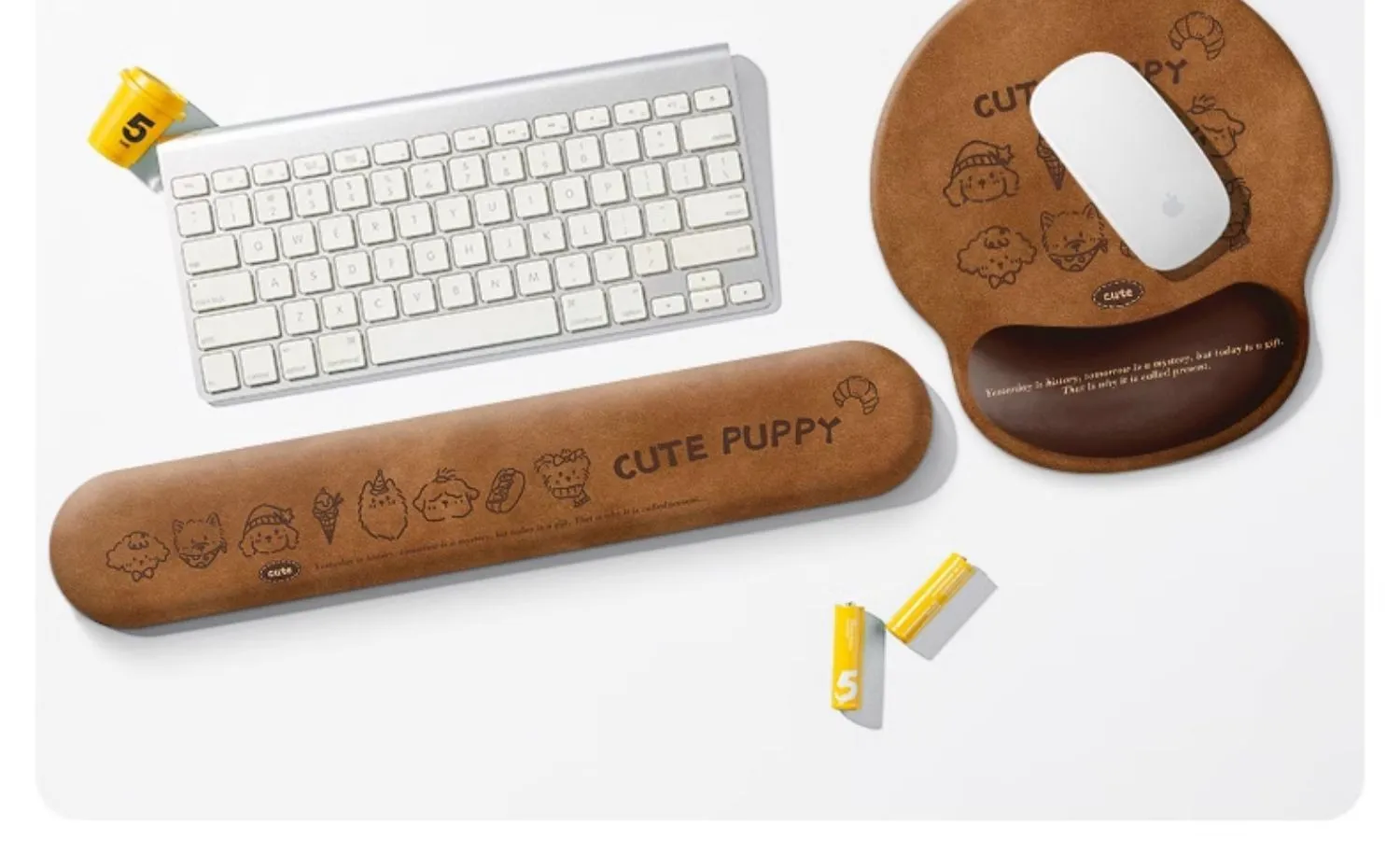 Cartoon cute puppy wrist pad  protection wrist rest integrated computer keyboard pad desk pad