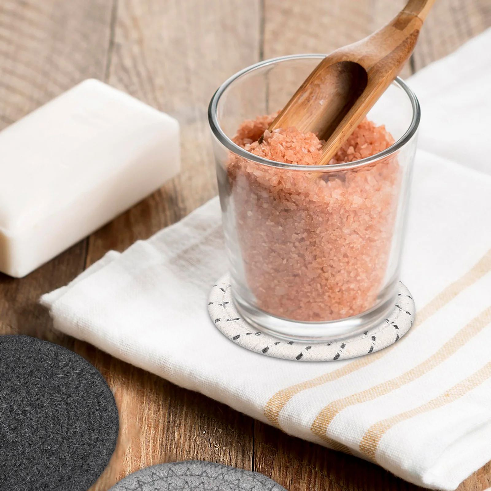 

12Pcs Woven Cotton Coasters Absorbent Tabletop Protectors Drink Mats Dining Accessories Round Cup Holders Fabric Coasters