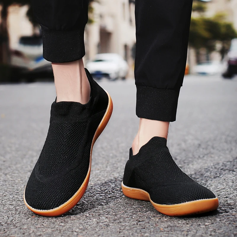 

Men Shoes Wide Barefoot Shoes for Men Outdoor Minimalist Walking Sneakers Breathable Comfortable Puls Size 39-46 Black Shoes