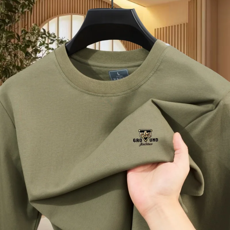 

Fashion brand men comfortable casual top autumn new hot selling designer original relief embossed round neck long sleeved shirt