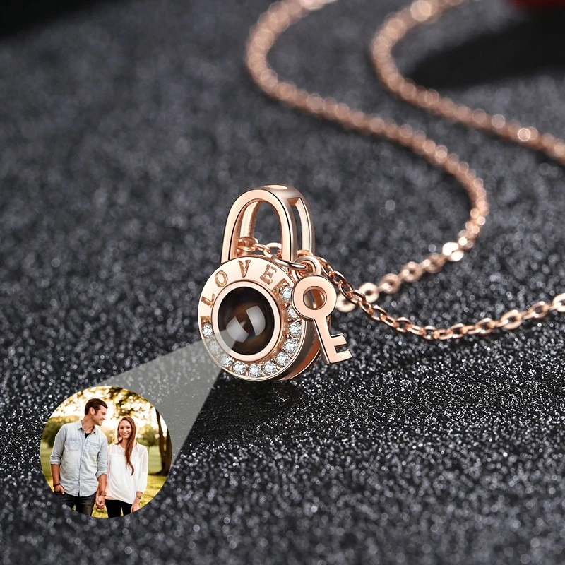 مفتاح القلب قلادة مخصصة صور قلادة للنساء الإسقاط صور قلادة 925 الفضة سلسلة زوجة هدية عيد ميلاد مجوهرات