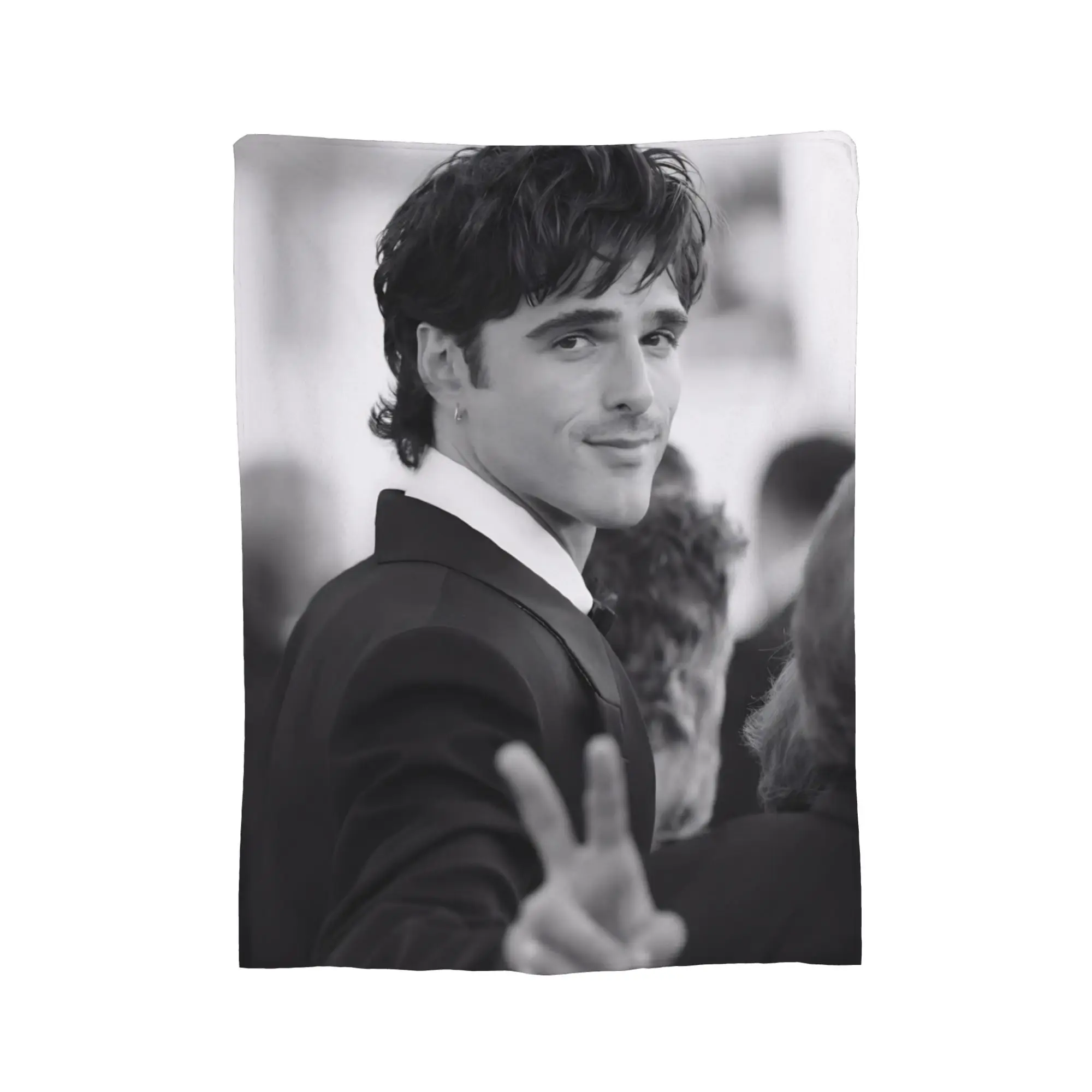 Super Soft Jacob Elordi Actor Throw Blanket Premium Flannel Fleece Lightweight  Bed Blanket Fuzzy Plush Blankets All Season Use