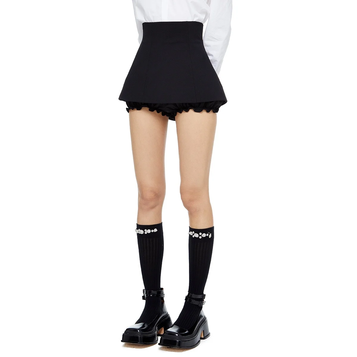 2023 봄 여름 런웨이 모델, 블랙 하이웨이스트 미니 레이스 스커트 바지, 틈새 플라워 버드, 울트라 쇼트 스커트, 신제품 