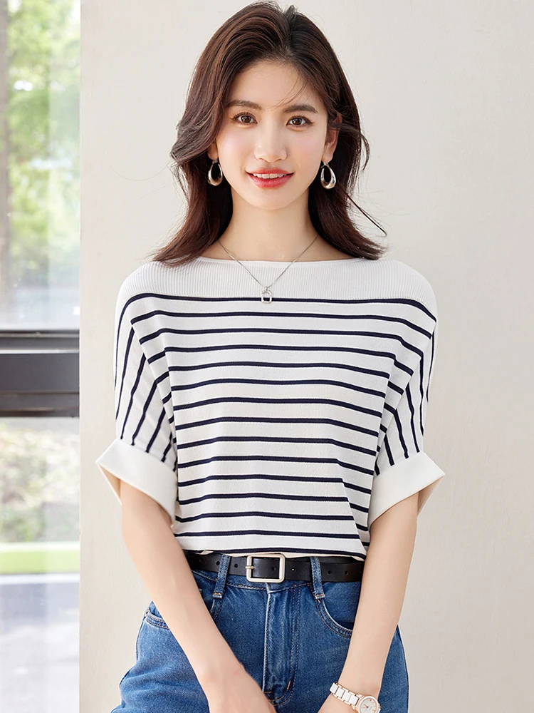 Women's Summer Simple Round Neck Knitted T-shirt Girly Stripe Contrast Color Tops Casual Temperament Versatile Short Sleeve Tops