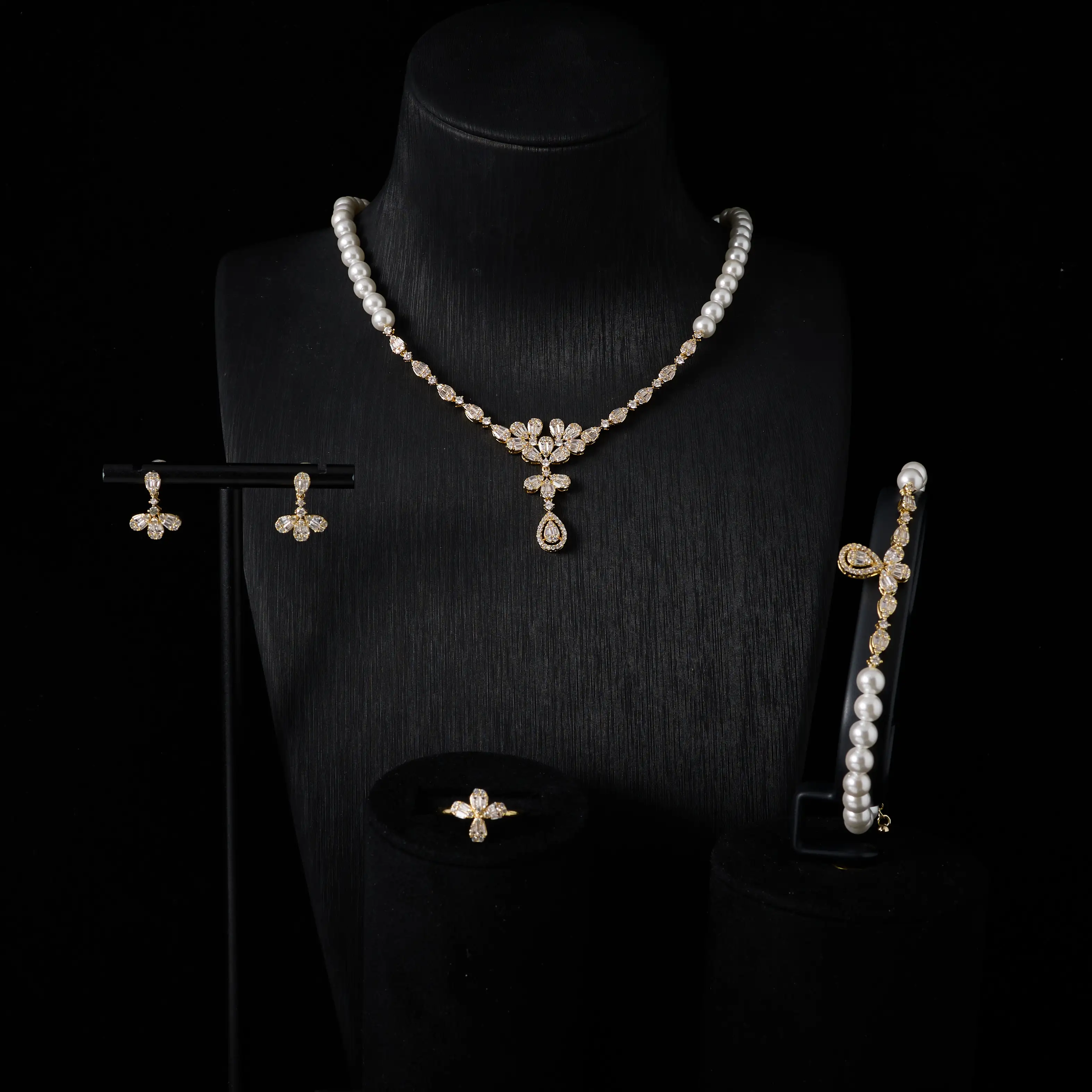 

IN JEWELIFE Shell Pearl Jewelry Sets for Women Cubic Zircon Set Jewellery Woman Saudi Arabia Wedding Party Dress Suit Accessory