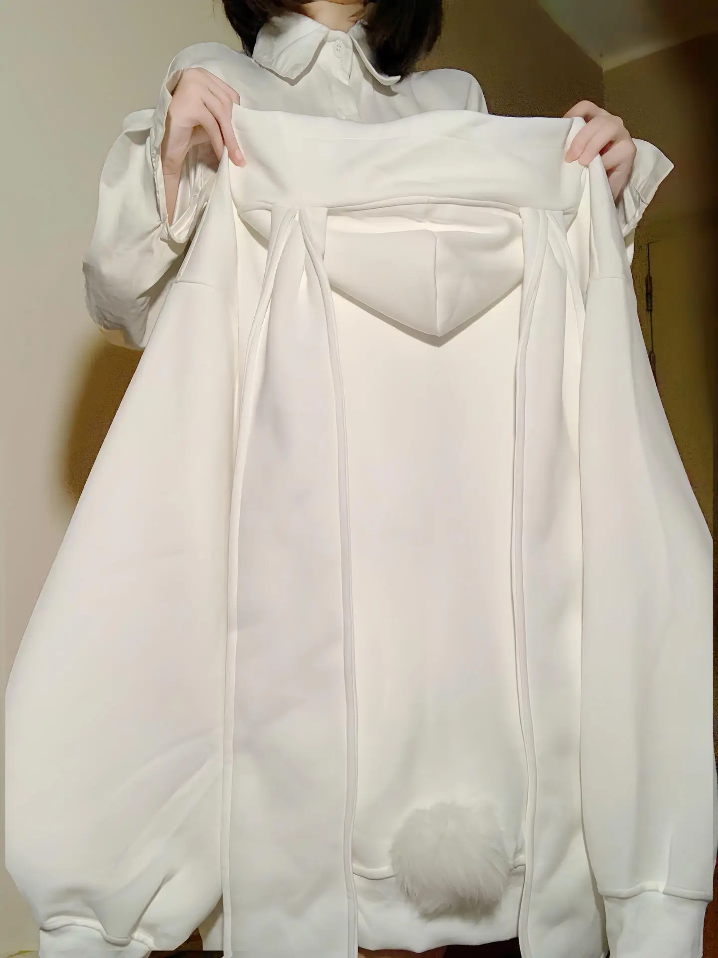 

Женская толстовка свободного кроя с дизайном в виде кроличьих ушей, осенне-зимняя модная новинка, повседневная верхняя одежда в корейском стиле, с длинными рукавами, на молнии