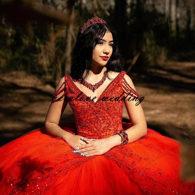 Princesa vermelha borgonha vestido de baile quinceanera vestidos o-pescoço sem mangas lantejoulas rendas appliqued doce 16 meninas vestidos baile 2021