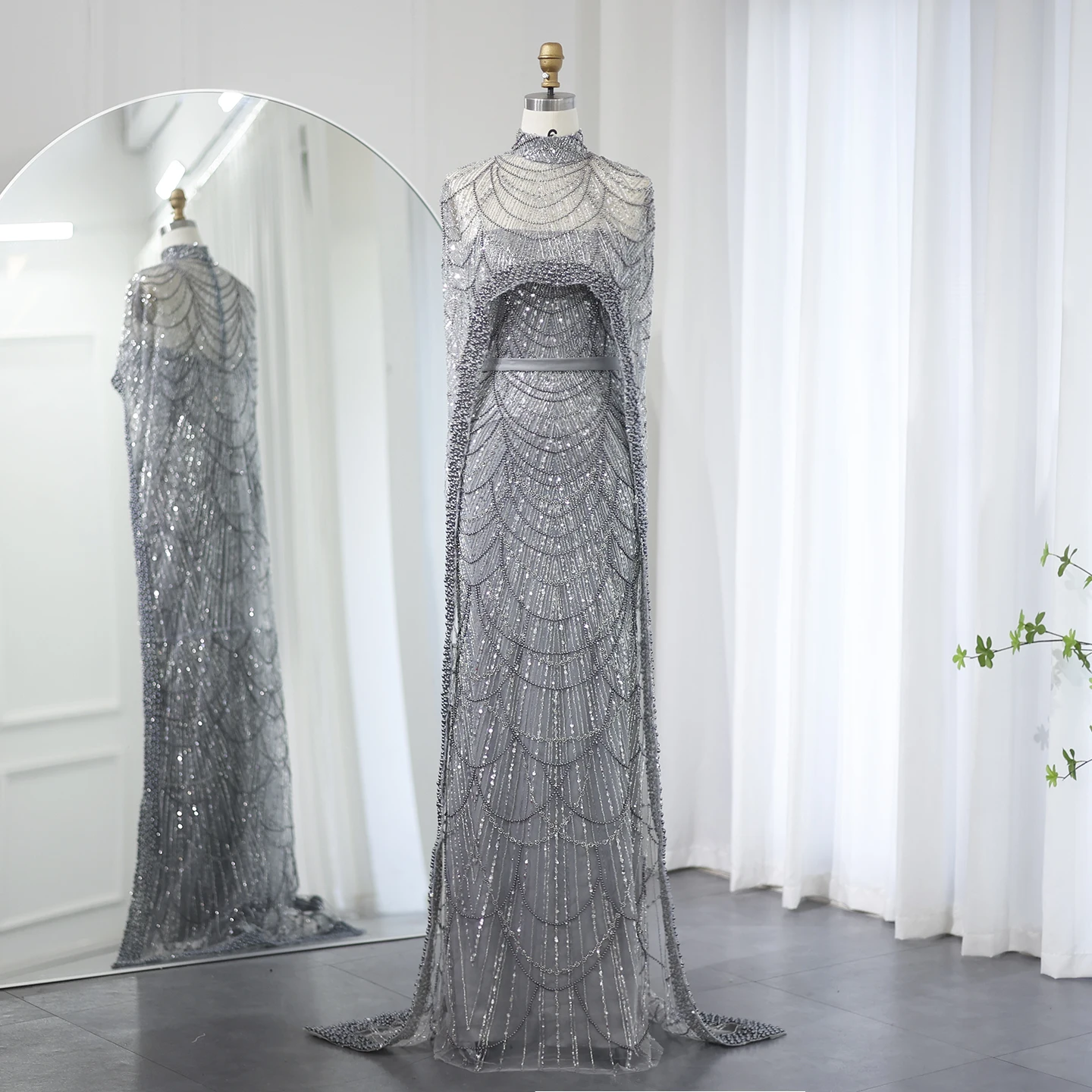 Sharon Said Luxus-Perlen Dubai Champagner Meerjungfrauen-Abendkleider mit Cape-Ärmeln Arabisches Hochzeits- und Abschlussballkleid SS369 Maßanfertigung – Detail 28