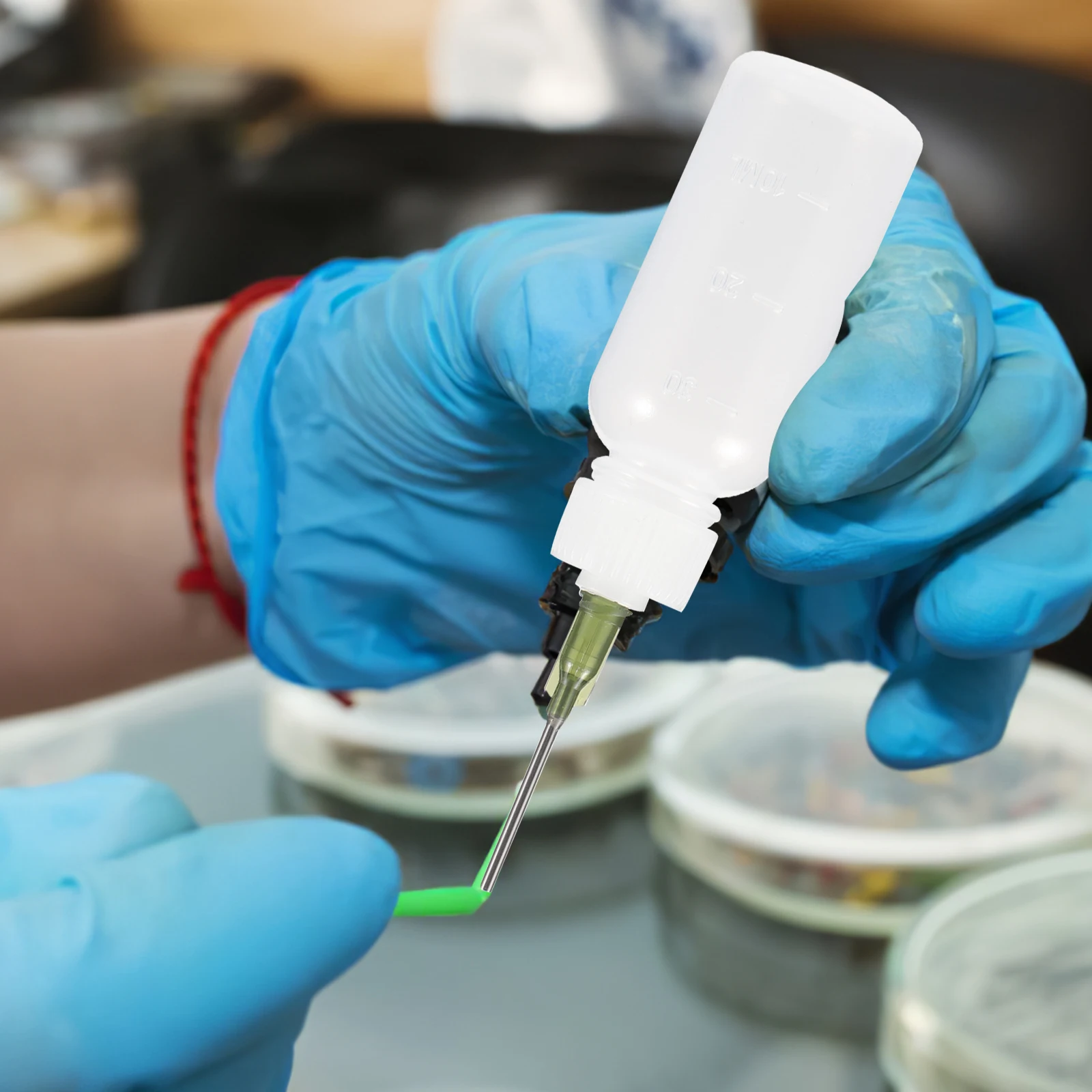 

Бутылки для клея, дозирующая игла с тонким наконечником, аппликатор, металлический портативный герметичный многоразовый масляный аппликатор для дома