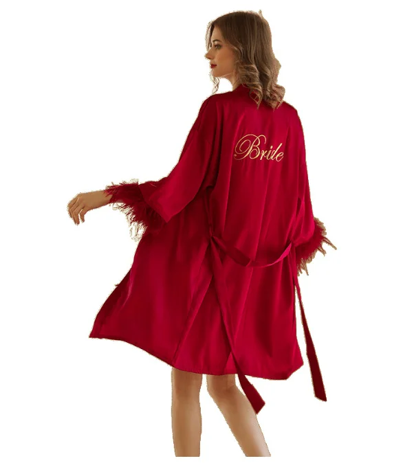 

White Bride Wedding Robe with Feathers Women Satin Peignoir Sexy Bridesmids Kimono Gowns Short Bathrobe Bridal Intimate Lingerie