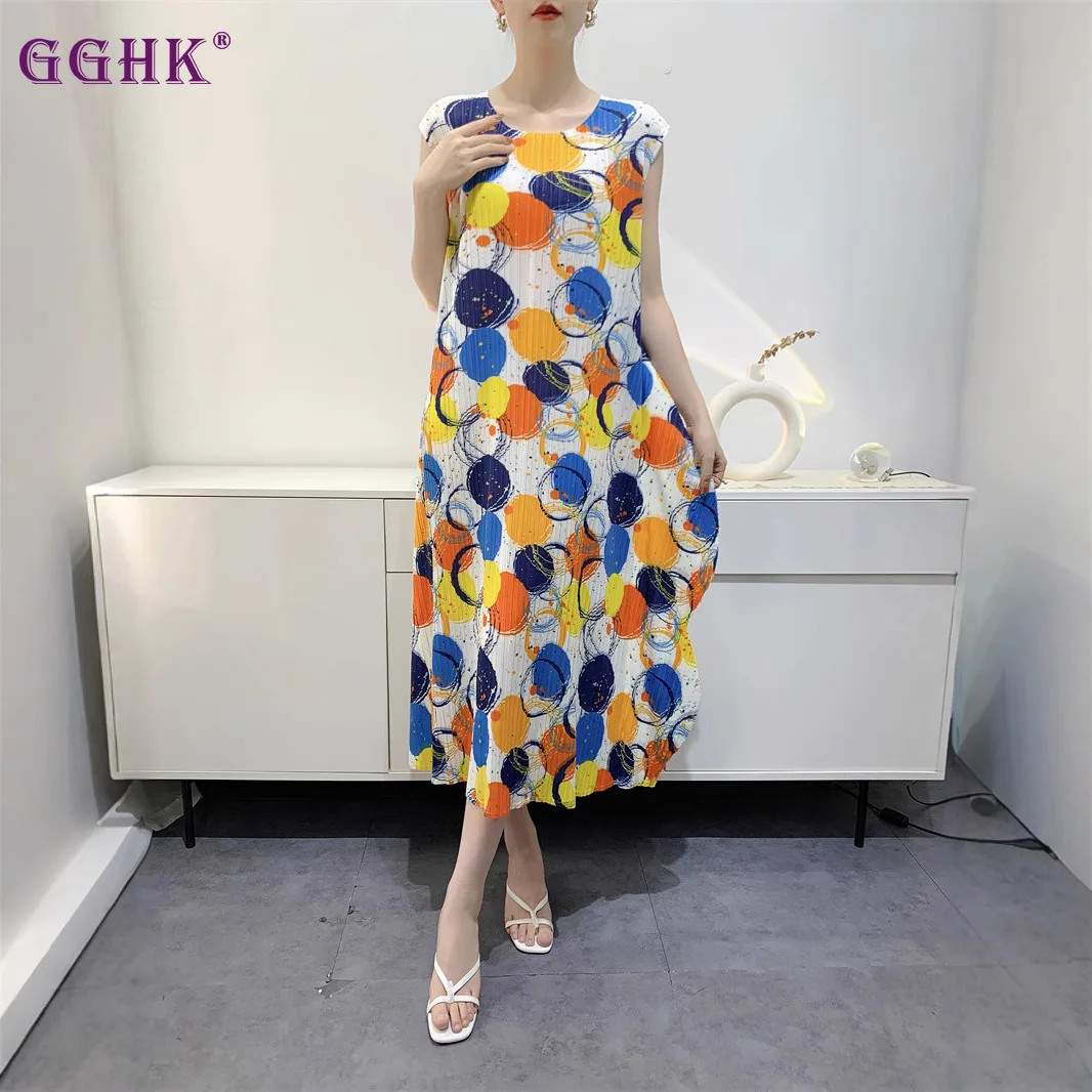 

GGHK Women Elegant Dress 2025 Summer New Round Neck Sleeveless Dot Printed Loose Large Size Design Casual Female Dress
