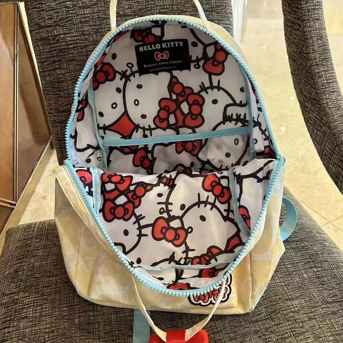 Sanrio Hello Kitty Y2k Kawaii Cartoon Cute Backpack Anime Women Light High Capacity Men High Quality Nylon Travel Student Bag