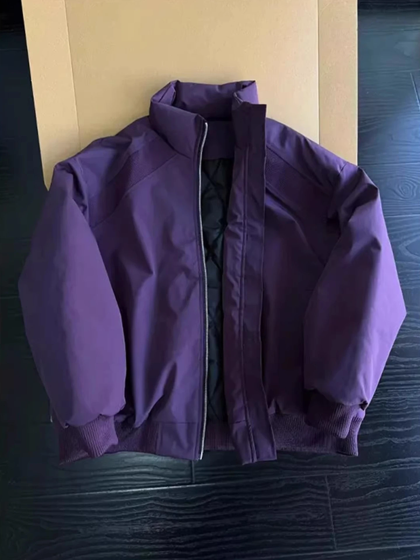 

Thickened Short Bomber Pilot Jacket Cotton Coat Unisex Winter Clothes Polyester Filling Warm Cleanfit Style Zipper Closure Pu...