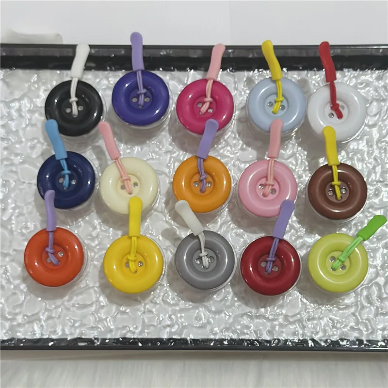 

Красочный складной держатель-подставка для телефона с кнопкой-фиксатором и креплением на палец, аксессуар для iPhone 17, 16, Xiaomi