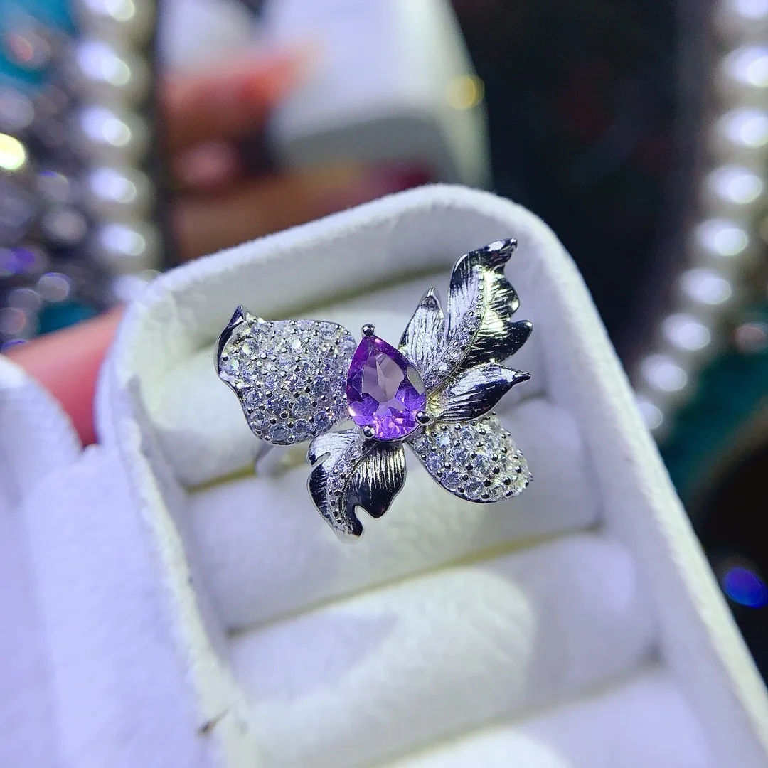 

Captivating Amethyst Gemstone S925 Ring A Stylish Sophisticated Choice for Women Perfect As A Heartfelt Holiday Gift