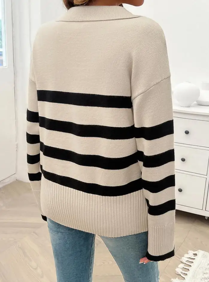 Pullover Frauen Trends 2024 Frauen Herbst kleidung lässig locker gestreift kontrastieren den Roll kragen pullover Top für Frauen