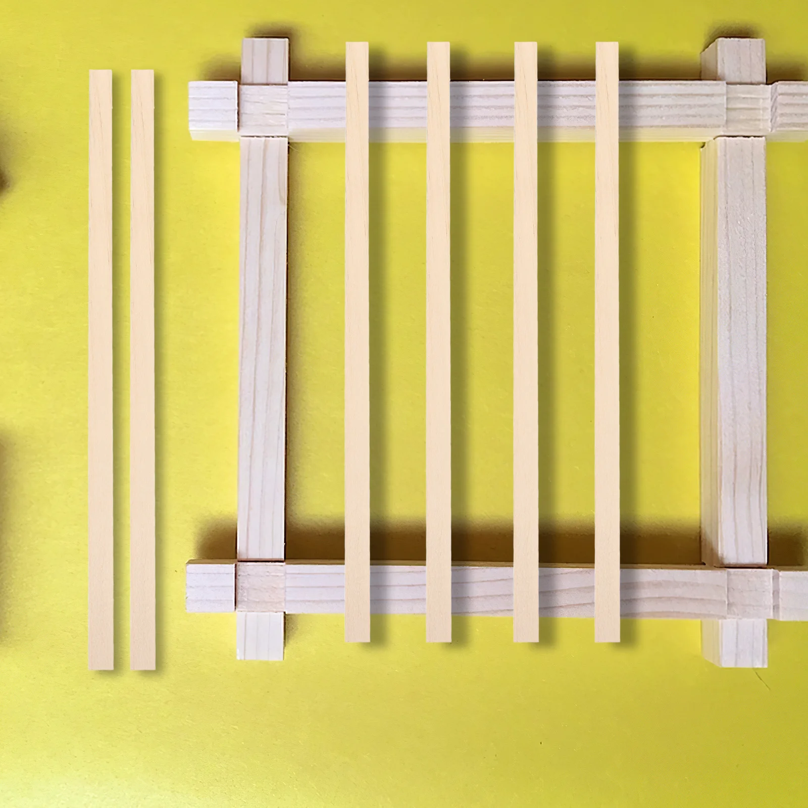 

60Pcs DIY Wood Square Hardwood Dowel Rods Unfinished Craft Sticks 25x1cm Wooden Sticks for Painting Woodworking Projects