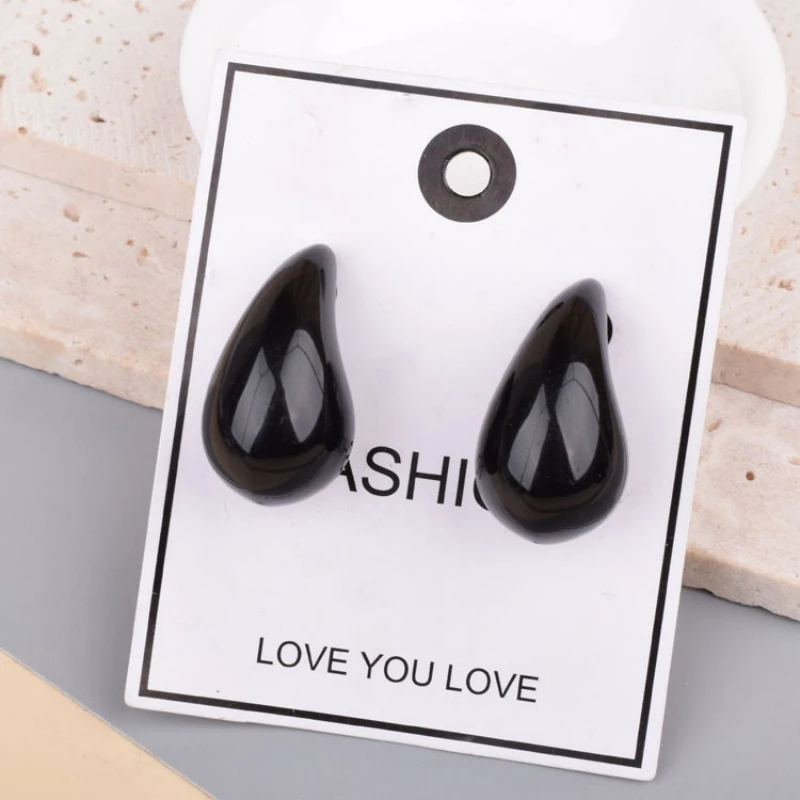 أسود اللون Waterdrop السلس الراتنج وأقراط للنساء الأذن مجوهرات الإكسسوار بالجملة فتاة هدية