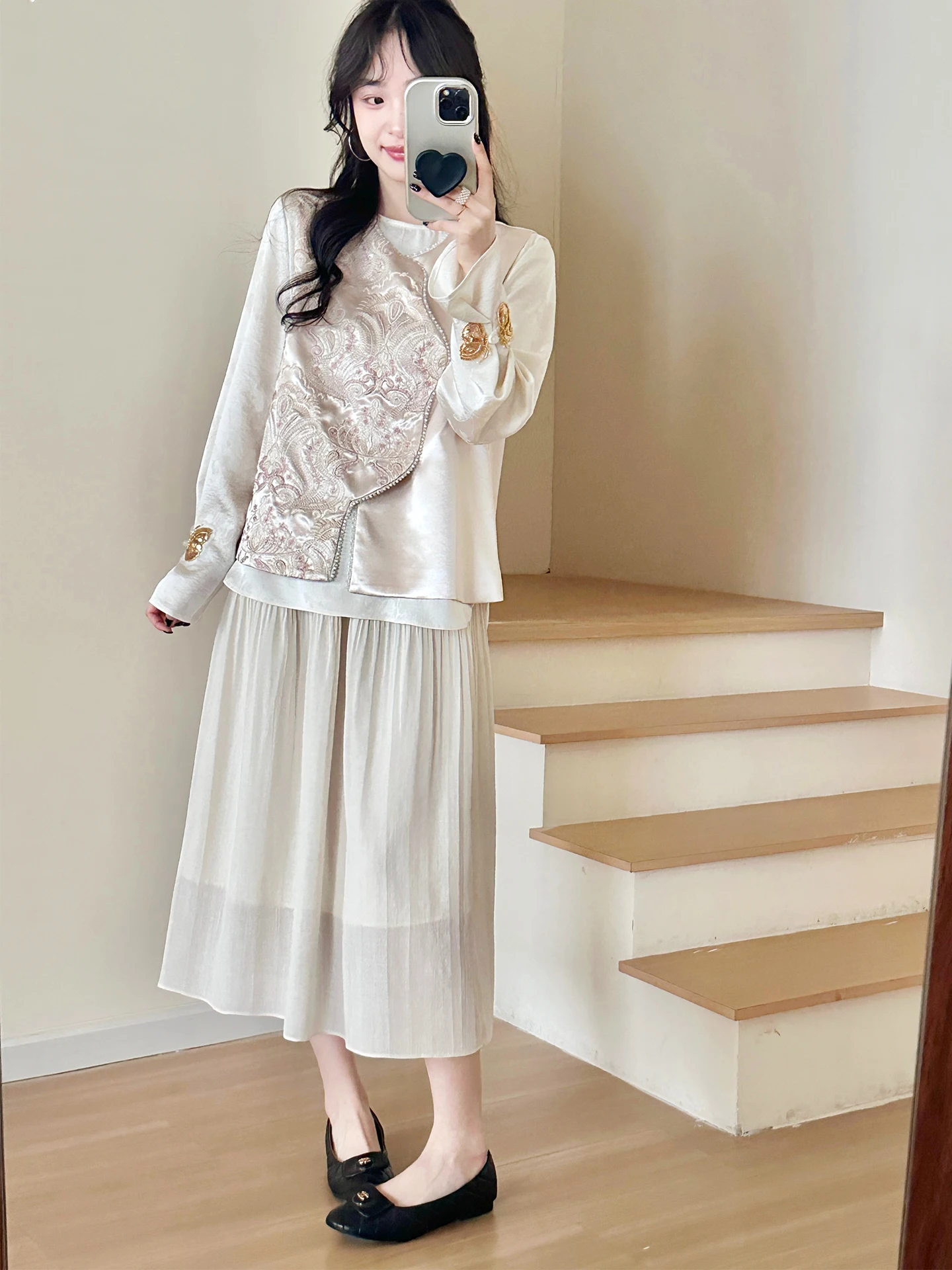 

Sugar Anne 2026 Весна-Лето Новинка: Свободный Жилет с Вышивкой в Китайском Национальном Стиле для Женщин, Утягивающий Топ-Накидка