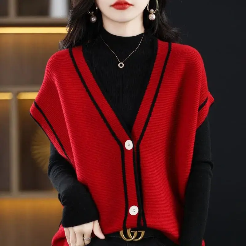 Autumn and Winter New French Tank Top Women\'s Style V-neck Contrast Sleeveless Sweater Tank Top Loose Versatile Knit Top