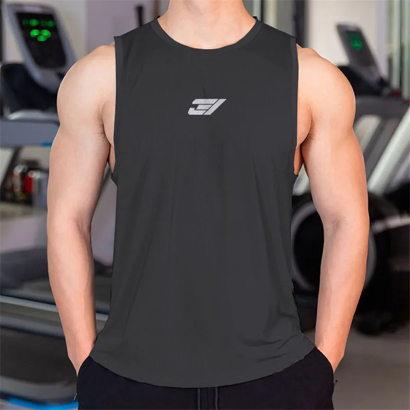 2024 Men Bodybuilding Tight Running Tank Tops Summer Jogger Workout Sleeveless Gyms shirt Men Sports Vest Fitness Brand Man Vest