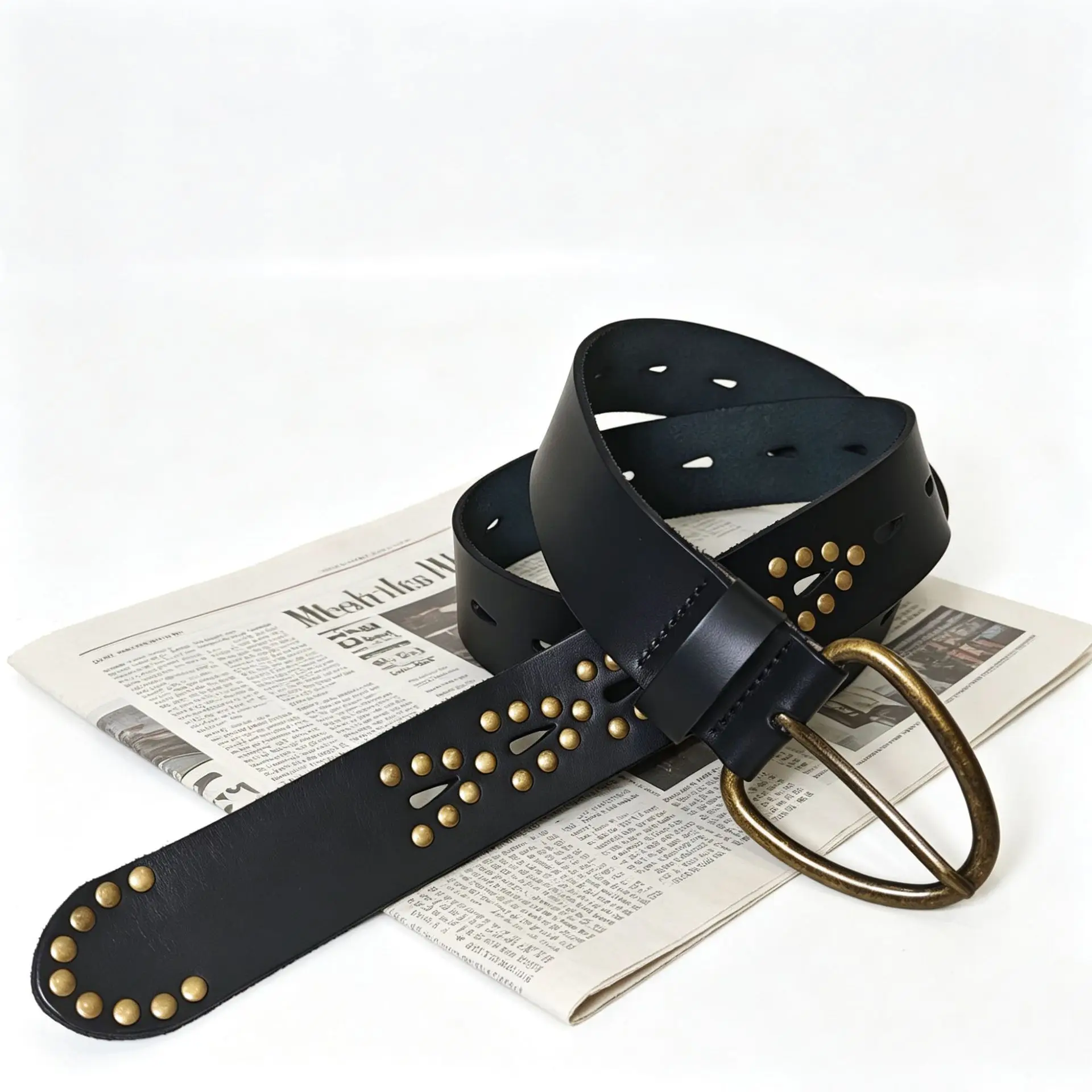 Vintage Distressed Oval Copper Buckle Leather Belt, Multi-Color Hollow-Out Studded Cowhide Belt, American Western Retro Style, Suitable for Pairing with Denim Dresses, Waist-Cinching Decorative Wide Belt, Unisex Couple's Belt
