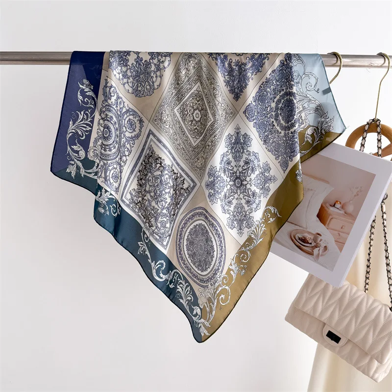 Fashion Print Haarbanden Vierkante Sjaal Vrouwen Lente Nieuwe Elegante Bloemen Bandana Halsdoek Hoofdbanden Foulard Vrouwelijke Sjaals
