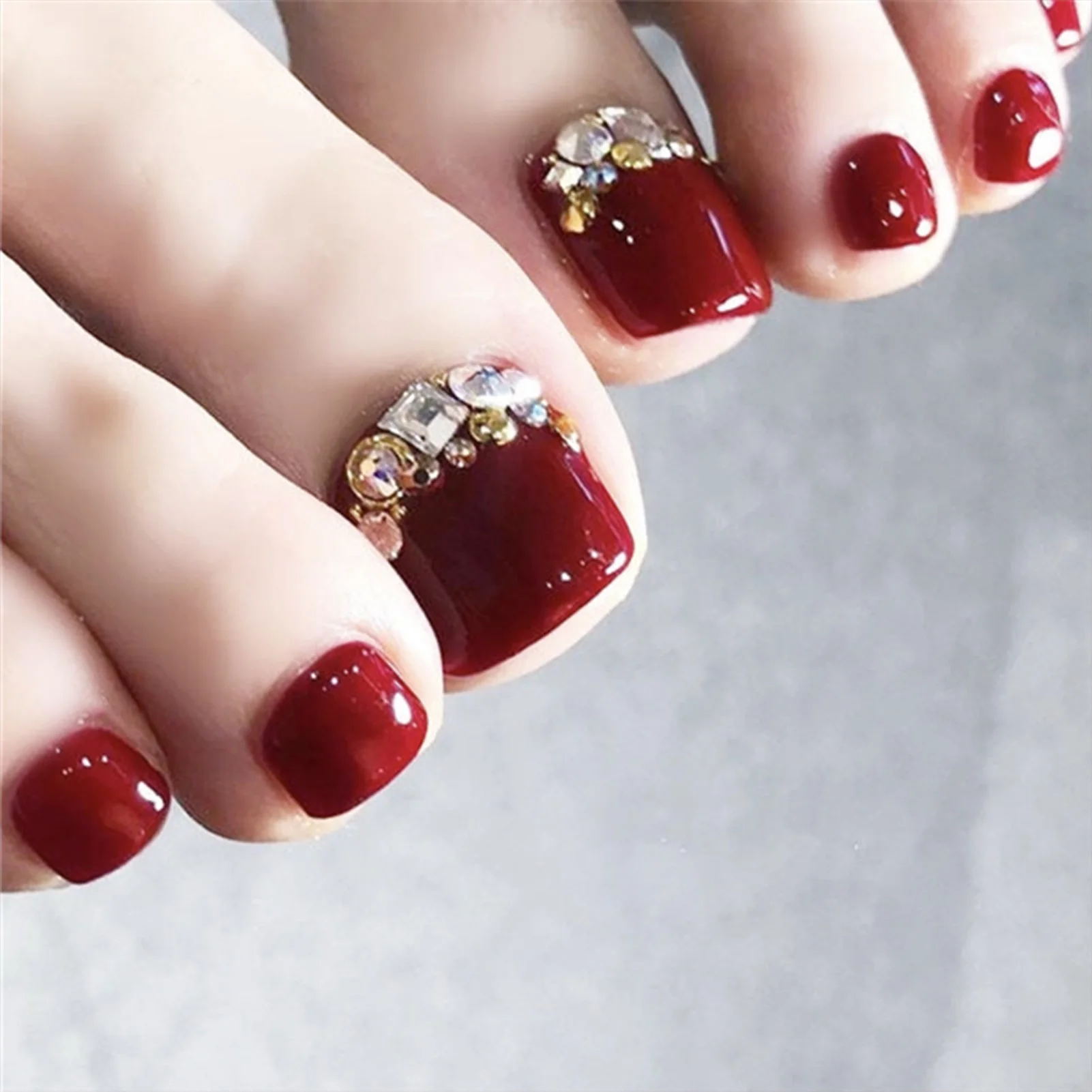 Unhas falsas vermelho-vinho com strass, sem cheiro irritante, Unhas de brilho superior para arte profissional, Salão de unhas