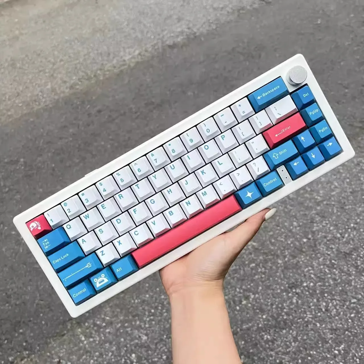 131 Keys/set GMK A Keycaps PBT Dye Sublimation Lightproof Key Caps Cherry Profile Blue White Keycap For Customized Keyboard