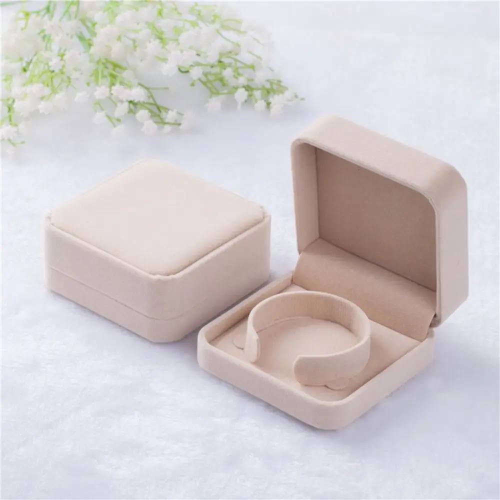 Fresh Simple Solid Color Small Travel Bangle Jewelry Display Packing Gift Box Velvet Jewelry Box Bracelet Holder Case