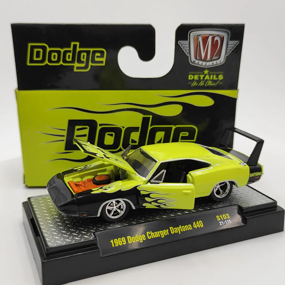 

Diecast M2 1/64 Scale 1969 Charger Daytona 440 Alloy Car Model Collectible Toy Gift Souvenir Display Ornament
