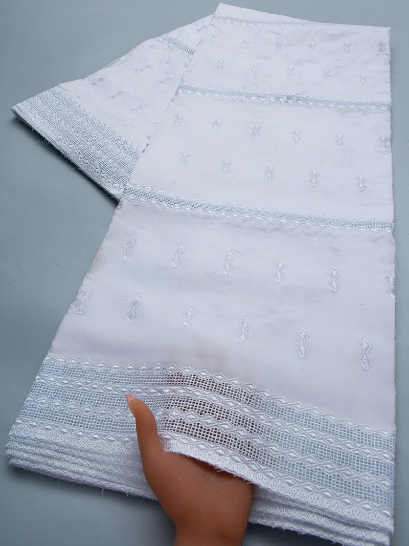 High-End White Cotton Lace Fabric Geometric Embroidery Swiss Voile Lace Fabric Wedding Party Dress Fabric