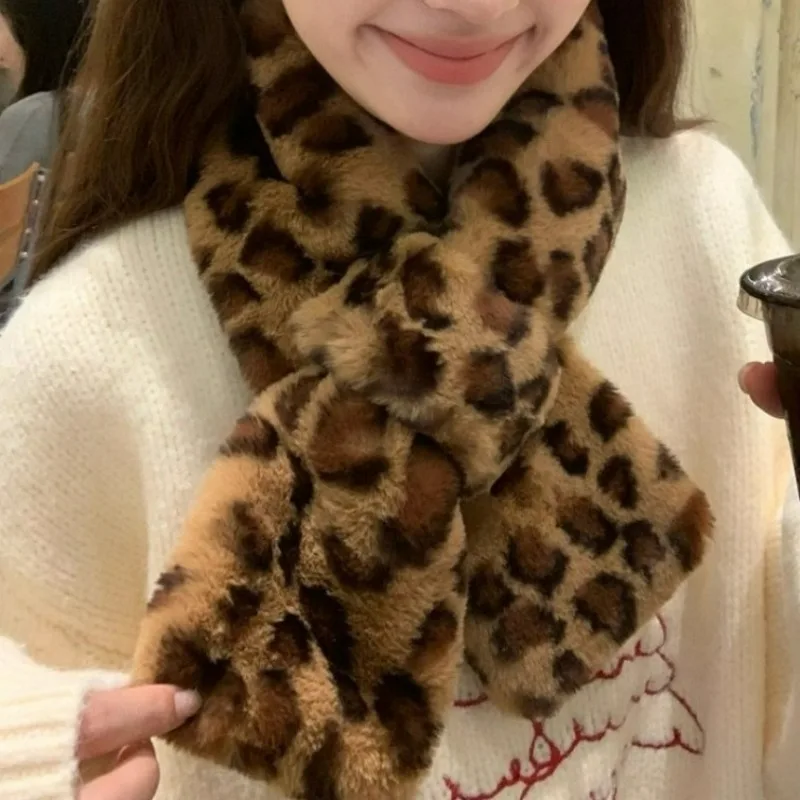 

Women Fashion Leopard Scarf Shawls Winter Warm Thicken Cross Collar Scarf Solid Color Faux Rabbit Fur Plush Elegant Shawl Scarfs