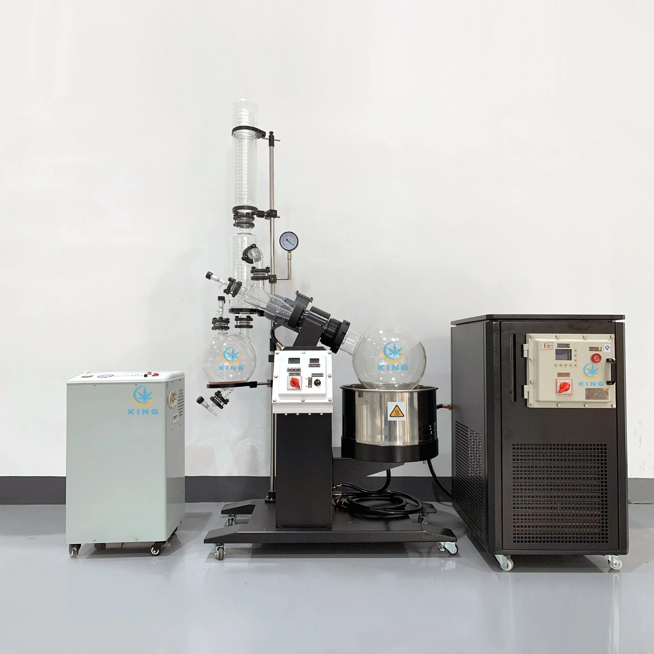 Hot Recommended Rotovap Rotavapor 20L Vacuum Chemical Industrial Rotary Evaporator With Chiller and Vacuum Pump