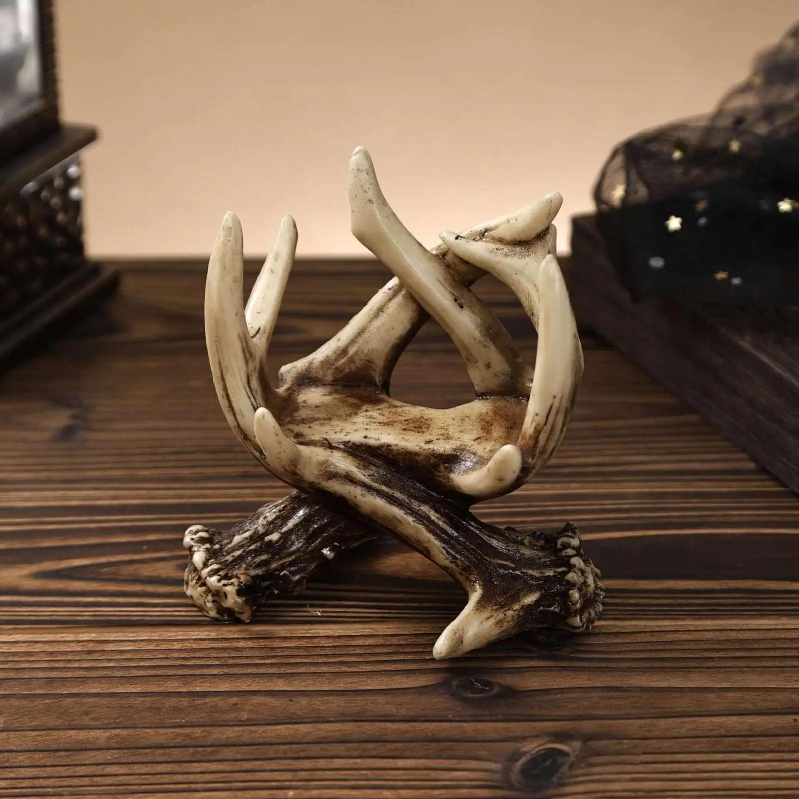 Handmade Resin Deer Antler Candleholder Decorative Pillar Stand Creative Table Ornament for Living Room Decor