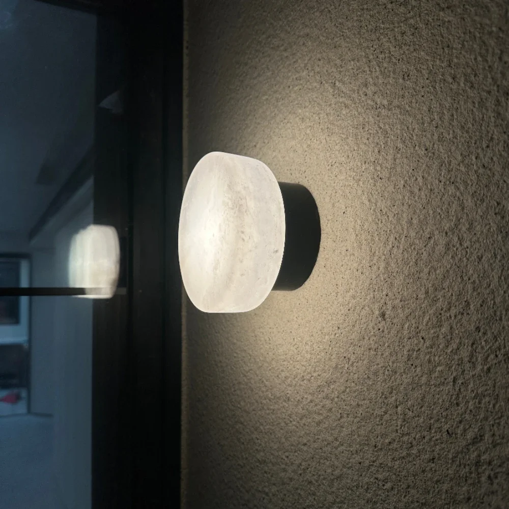 Lampada da parete moderna in ottone con testiera da comodino in marmo naturale spagnolo a LED, portico, soggiorno, sfondo, parete, hotel, scala, corridoio
