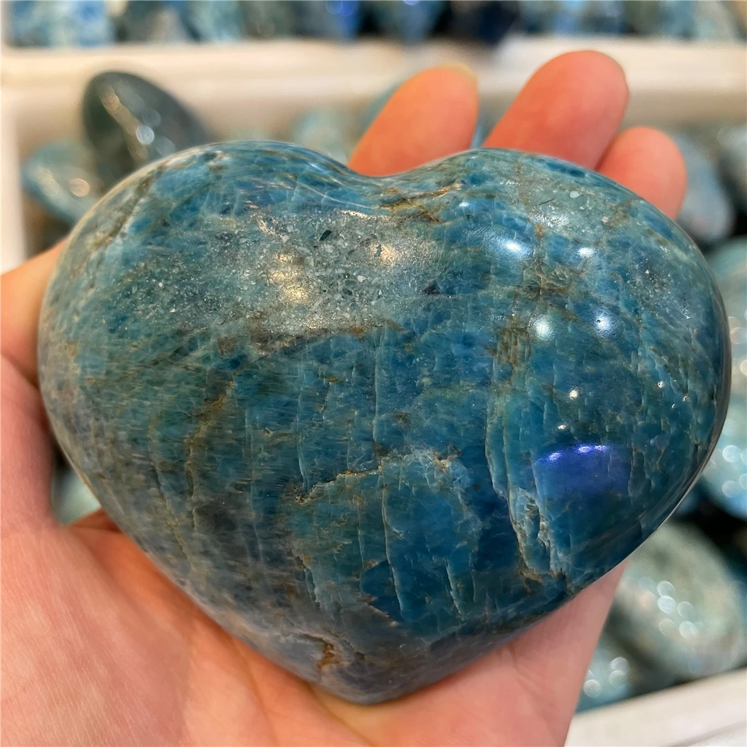 Raw Natural Stones 100% Blue Apatite Quartz Gemstone Minerals Carving Heart Shape Crystal Reiki Spiritual Products Desk Decor