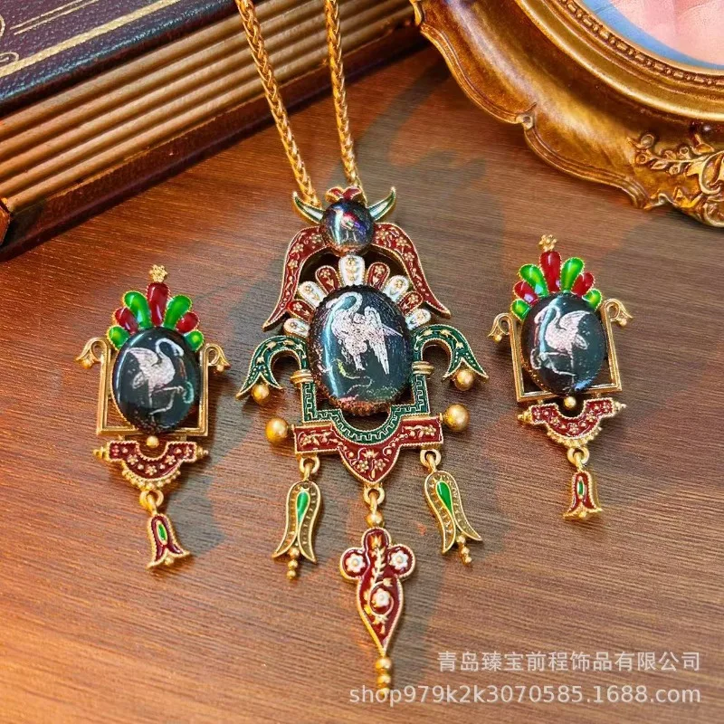 Vintage Chinese Crane Tassel Earrings, Classical Light Luxury Retro Pattern Oriental Mid-century Fashion Jewelry