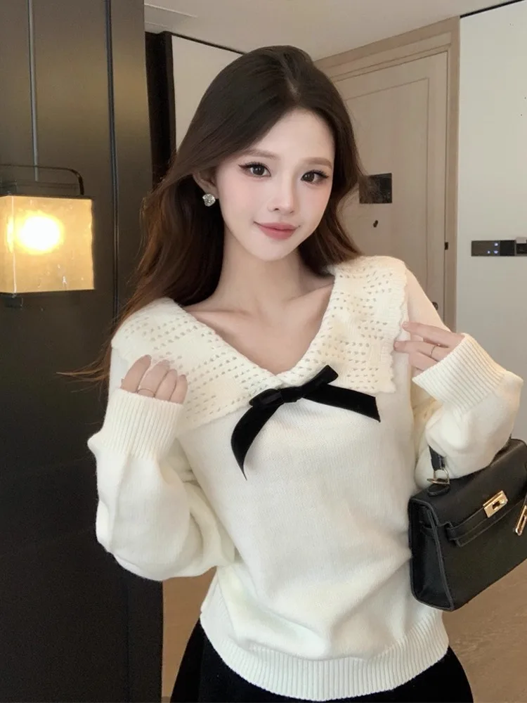 

Милый дизайн, длинный свитер с кукольным воротником, универсальный осенне-зимний утягивающий корейский топ для женщин, французский свободный крой