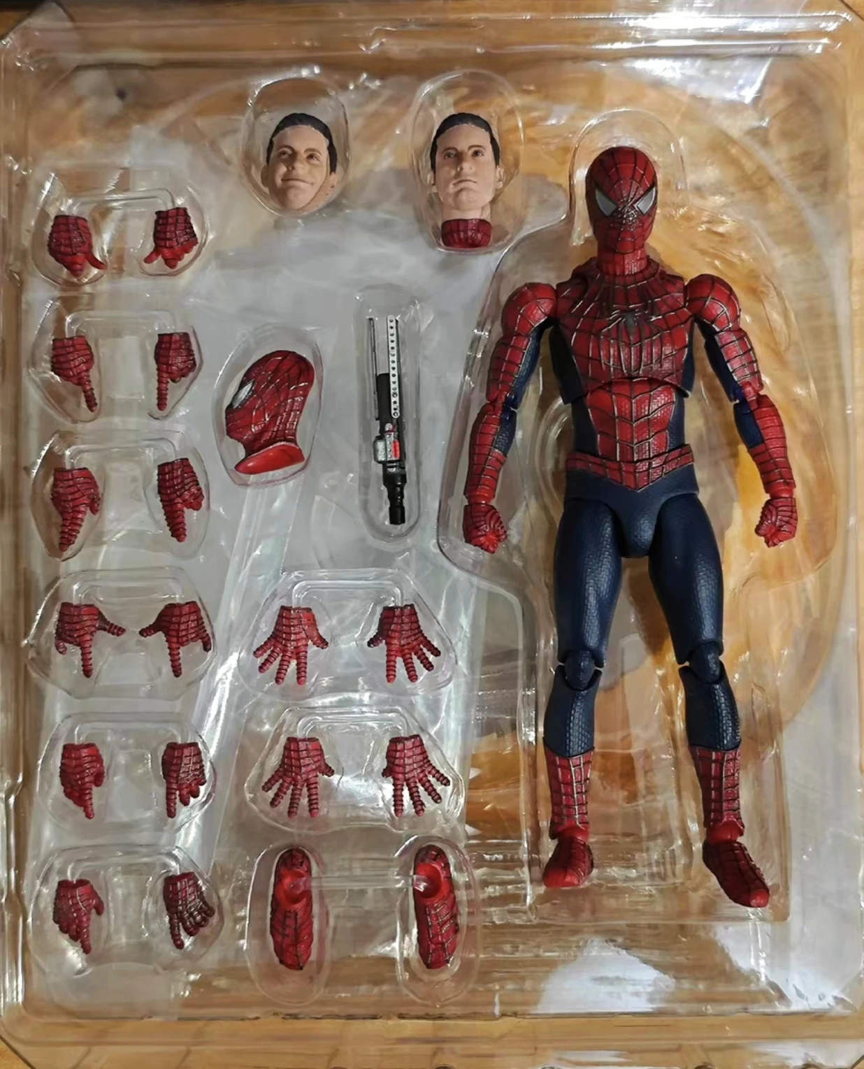 2025 لعبة Medicon Mafex 241 Tobey Maguire الرجل العنكبوت لا طريقة صديقة للمنزل مارفل عمل الشكل تحصيل هدية الهالوين