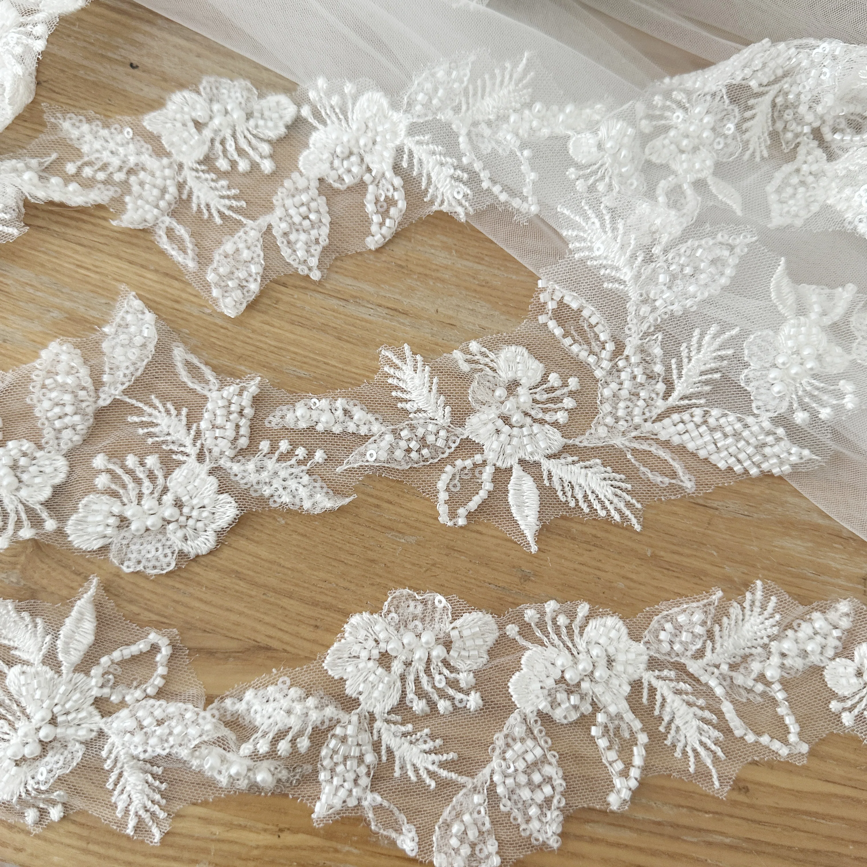 3-5-10 Yards Hochwertige Weiße Perlenstickerei-Spitze, Kopfschleier, Hochzeitskleid, Dekorative Accessoires, Handgefertigte DIY-Spitze. – Detail 8