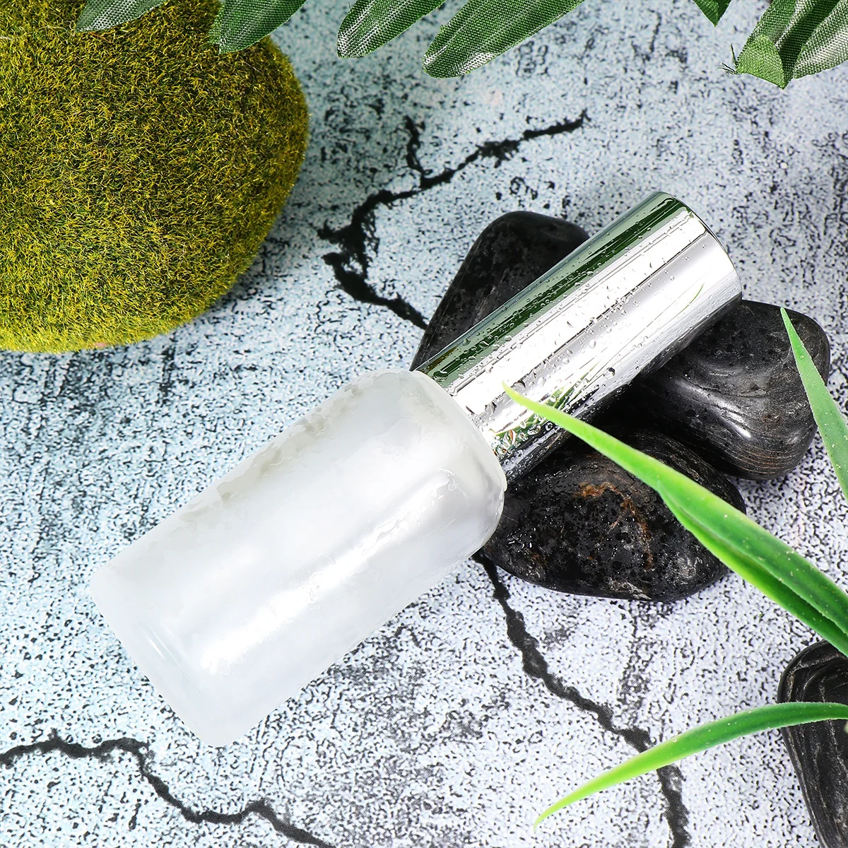 9Pcs 10ml Essential Oil Bottle Durable Safe Material Press Pump Design Home Office Decoration Refillable Glass Subpackaging