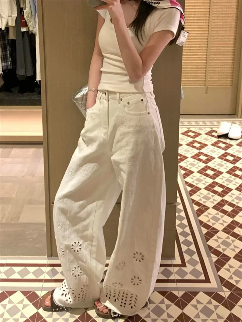 Nova moda verão calças jeans feminino branco oco para fora bordado cintura alta casual solto calças retas jeans