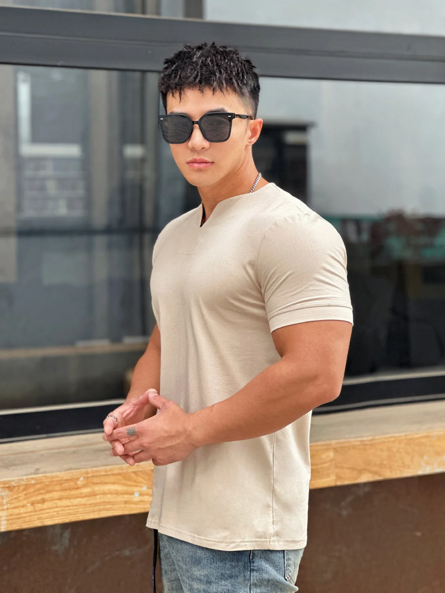 Mens Clothing New Fashion V neck Short Sleeve T Shirt Men Slim Fit T-shirt Men cotton Casual Summer Gym Fitness Tee shirt