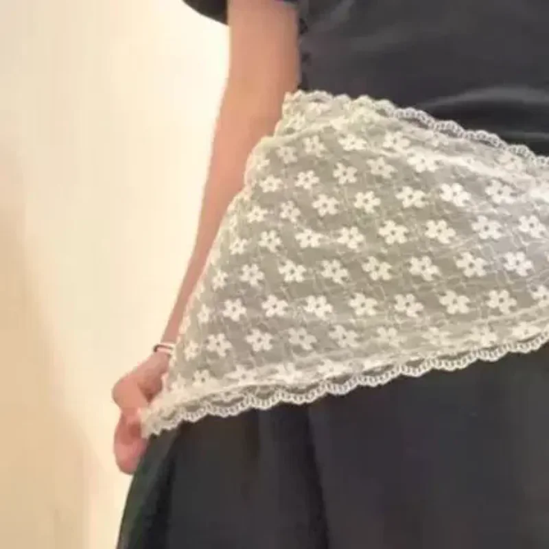 

Sweet Flower Triangle Short Skirt Half Skirt Butt Curtain Skirt Lace Pastoral Headscarf Stacked Trim Apron Knitting Headdress