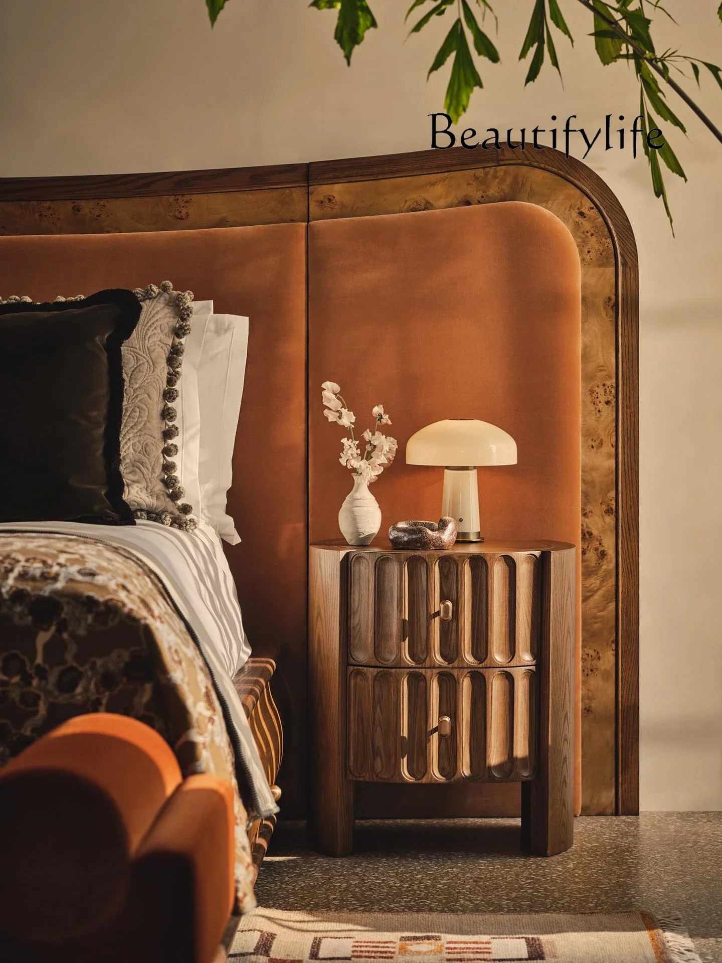 

XS French Retro Solid Wood Bedside Table New High-end Bedside Narrow Cabinet Home Bedroom Storage Fashion